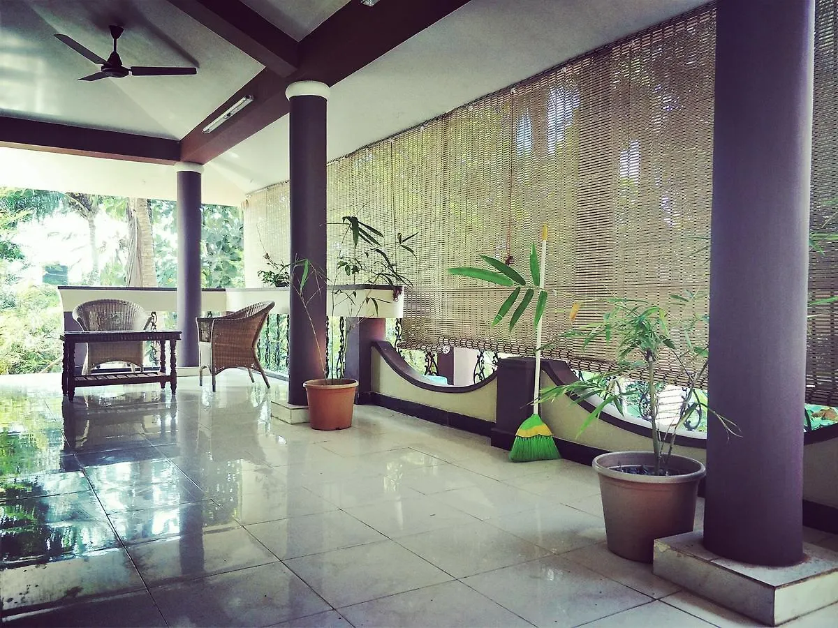 特里凡得琅The Banyan Hut公寓 印度