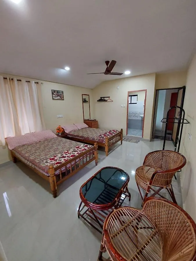 Ferienwohnung The Banyan Hut Thiruvananthapuram Apartment