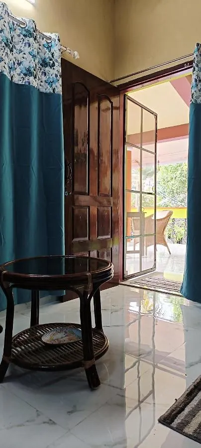 Apartment Ferienwohnung The Banyan Hut Thiruvananthapuram