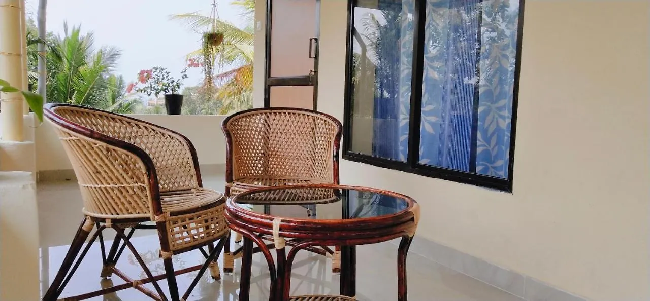 Apartment Ferienwohnung The Banyan Hut Thiruvananthapuram Indien
